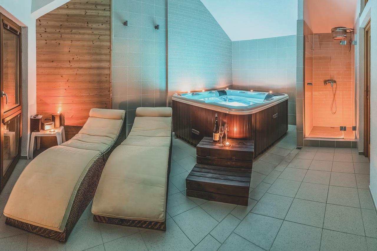 Apartmány a Štúdia Villa Flora Szielnic Kültér fotó