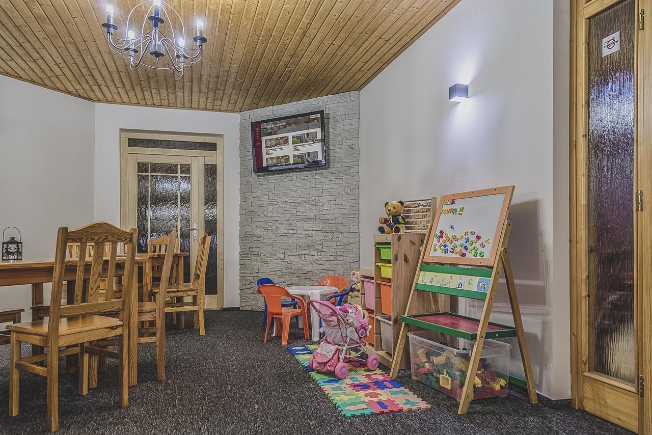 Apartmány a Štúdia Villa Flora Szielnic Kültér fotó